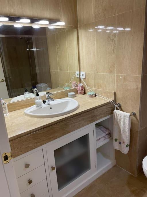 הוילה Guillena Casa En Ruta De La Plata Con Piscina Comunitaria מראה חיצוני תמונה